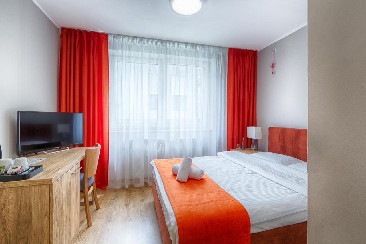 Centrum Rehabilitacji Spolecznej I Zawodowej Zaz Sloneczne Wzgorze Tarnow Exterior photo